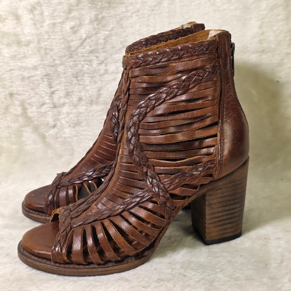 Freebird by Steven Bela Woven Leather Sandals Ankle Booties Brown Womens 7 NEW